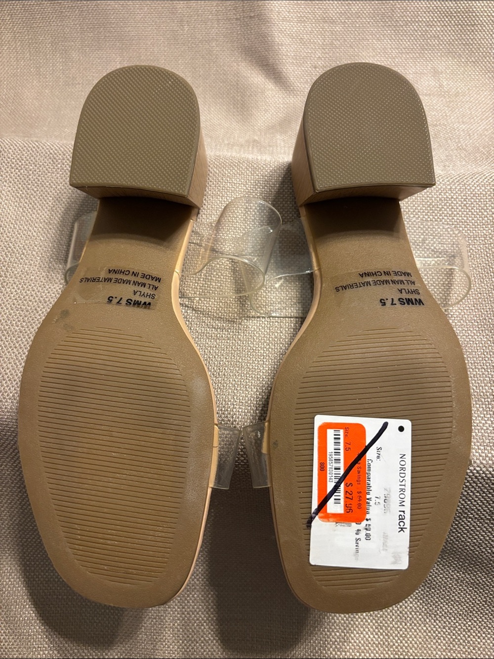 DV Dolce Vita Shyla Block Heel Sandal - Picture 6 of 7
